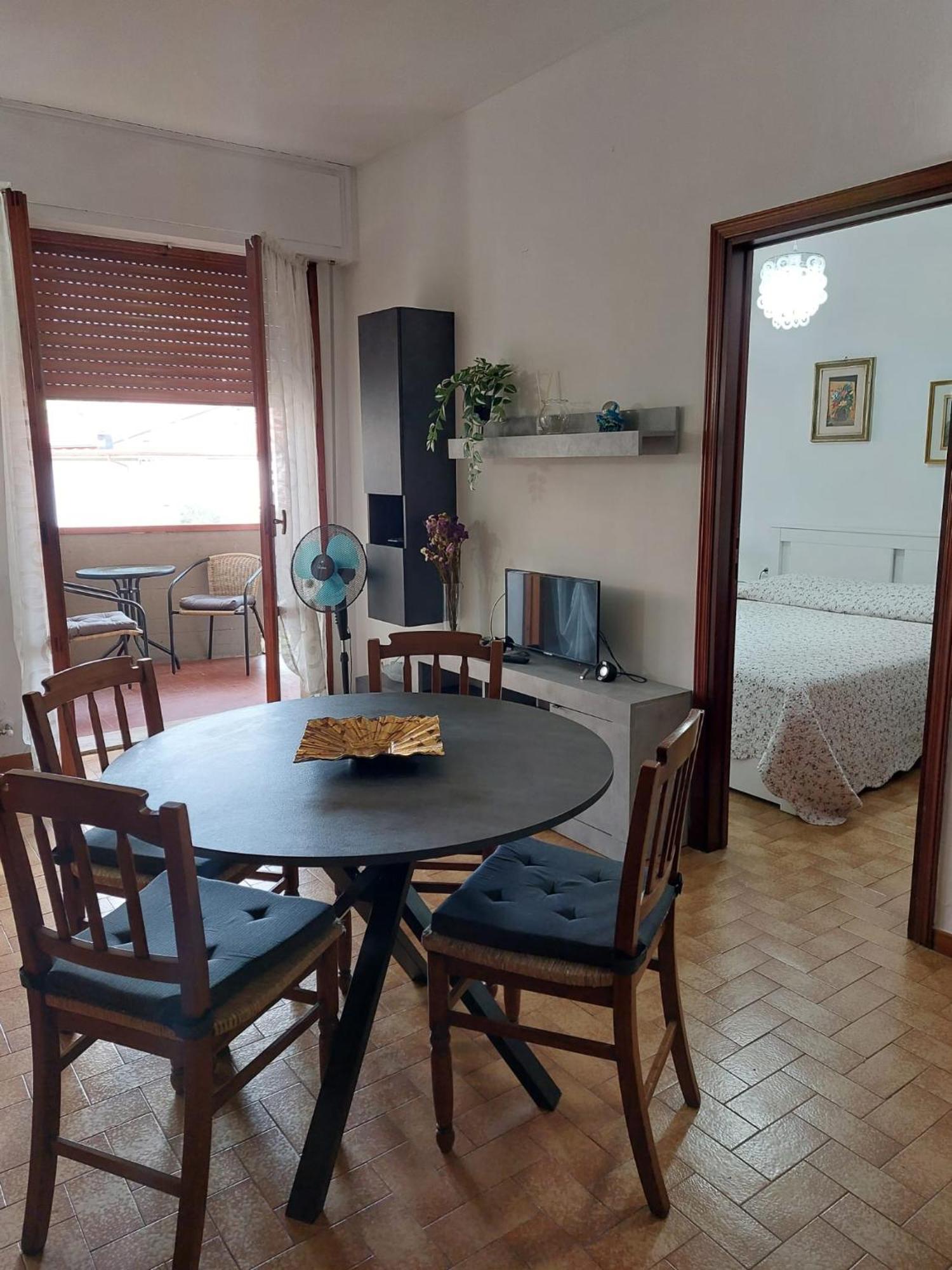 Appartamento Al Mare Di Liguria E Toscana Marina di Massa Exterior foto